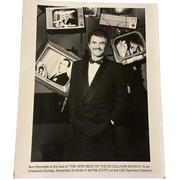Burt Reynolds, Host of "Ed Sullivan Show II" on CBS TV Network 8x10" Wall Photo - Picture 2 of 4
